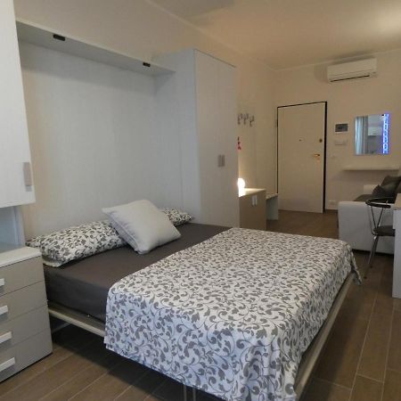 Metro Apartment コッレーニョ エクステリア 写真